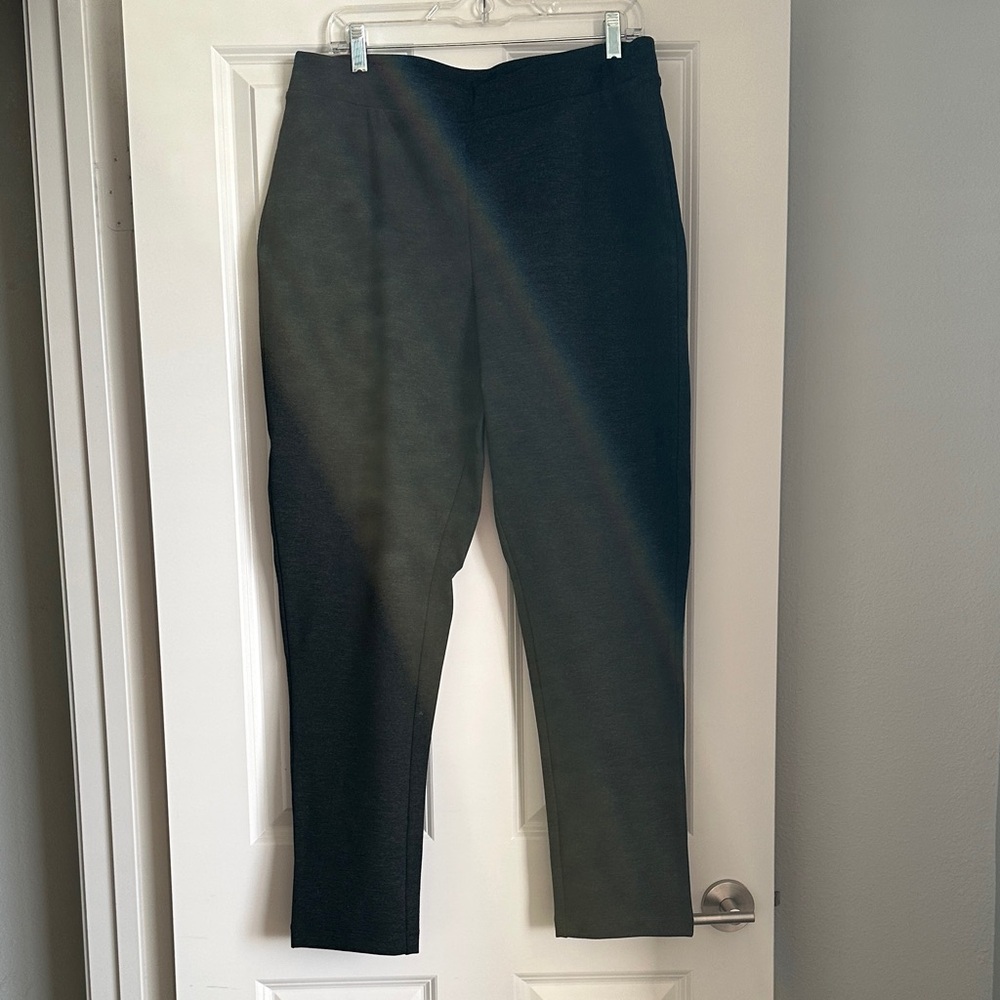 Appleseed's Women’s Dark Gray Loungewear Pants